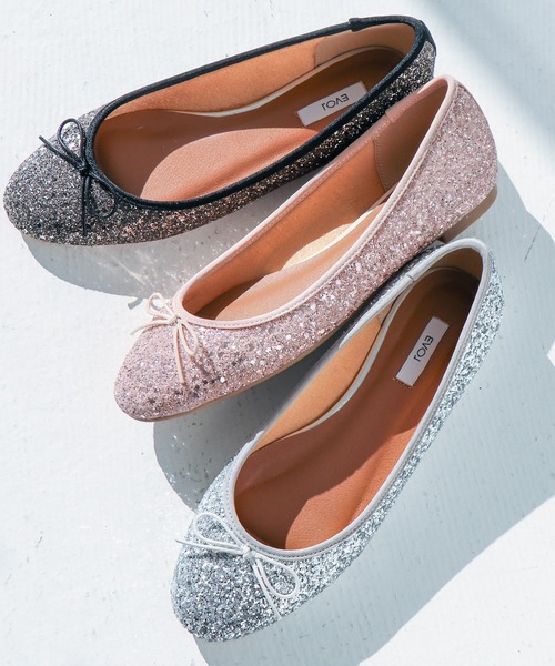 EVOL（イーボル）の「【軽量・クッション入り】ラウンドフラットバレエ IY5628（パンプス・レディース・シルバー/ブラック/ライトピンク/ドット・23.5cm/24.0cm/24.5cm/25.0cm/22.5cm/23.0cm）」の2枚目の写真