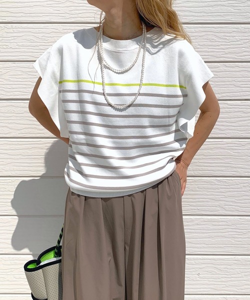 Q(キュー)の「フレンチスリーブパネルボーダーニット(ニット/セーター・レディース・ホワイト系/ブラック系・MEDIUM)」の1枚目の写真