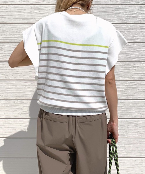 Q(キュー)の「フレンチスリーブパネルボーダーニット(ニット/セーター・レディース・ホワイト系/ブラック系・MEDIUM)」の6枚目の写真