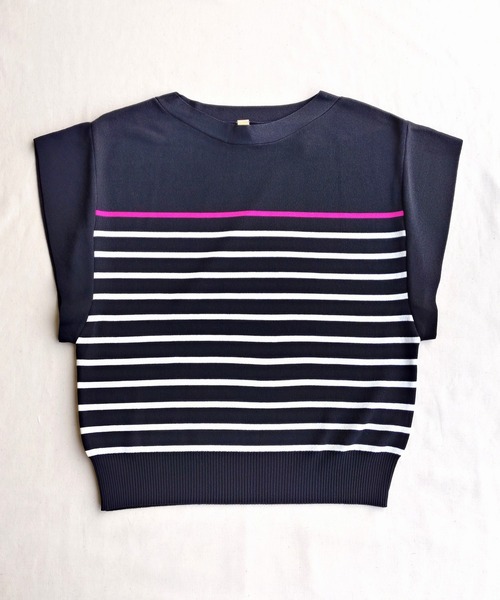 Q(キュー)の「フレンチスリーブパネルボーダーニット(ニット/セーター・レディース・ホワイト系/ブラック系・MEDIUM)」の20枚目の写真