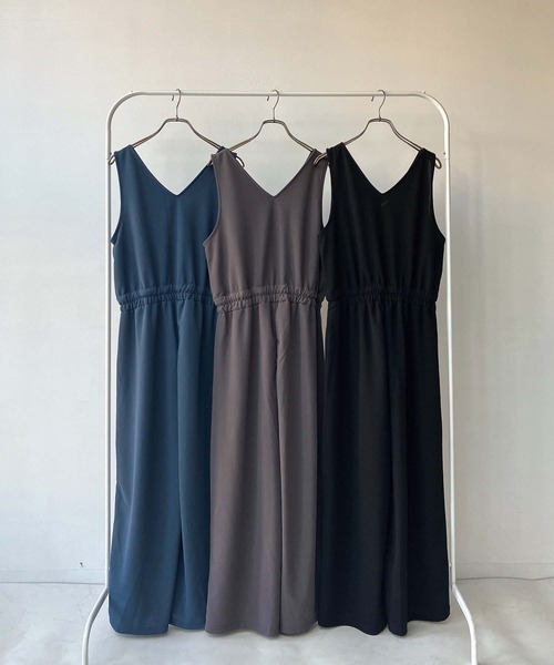 AS KNOW AS plus（アズノゥアズプラス）の「●らくちんデザインサロペット（サロペット/オーバーオール・レディース・ブラック/チャコールグレー/ブルー・FREE）」の18枚目の写真