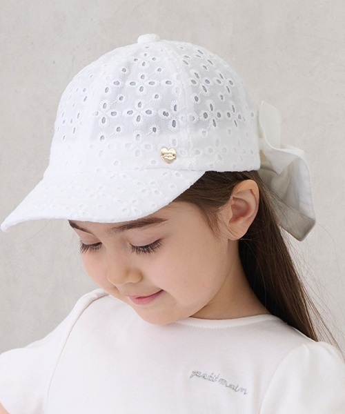 petit main（プティマイン）の「日除けリボン付きキャップ（キャップ・キッズ・ライトピンク/アイボリー/ベージュ/ブルー・54cm/50cm/52cm）」の12枚目の写真
