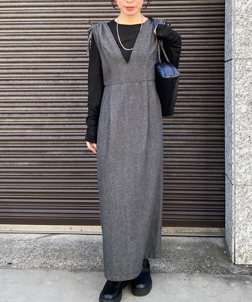 ECLAM(クラム)の「袖シャーリングシアーカットソー(Tシャツ/カットソー・レディース・ライトブルー/杢グレー/チャコール/アイボリー/ブラック・M)」の11枚目の写真