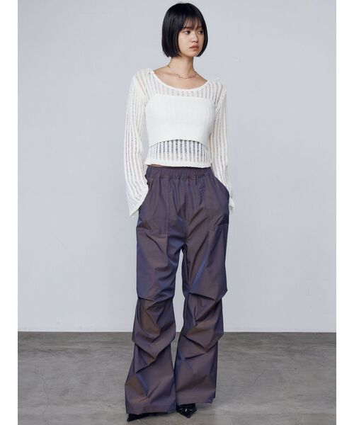 EMODA(エモダ)の「レイヤードシアーニット(ニット/セーター・レディース・ブラック/レッド/アイボリー・FREE)」の6枚目の写真