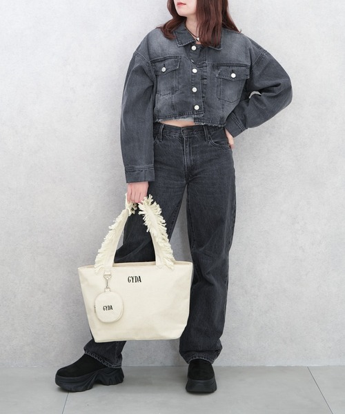 GYDA(ジェイダ)の「【GYDA/ジェイダ】A4対応 500mlペットボトル収納可 フリンジトートバッグ(トートバッグ・レディース・ライトブルー/ブラック/アイボリー・FREE)」の11枚目の写真