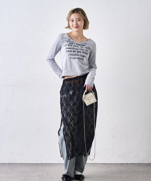 WHO'S WHO gallery(フーズフーギャラリー)の「メッセージVネックトップス(Tシャツ/カットソー・レディース・グレー/ブラック/ピンク/ホワイト・FREE)」の8枚目の写真
