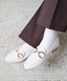 IO（イオ）（イオ）の「EVOL / 【晴雨兼用・軽量】晴バックルソフトローファー / IY5653（ローファー）」