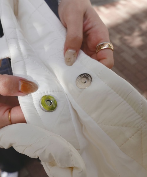 CORNERS（コーナーズ）の「キルティングトートバッグ（トートバッグ・レディース・オフホワイト/ブラック/ベージュ/グリーン/ブルー・FREE）」の17枚目の写真