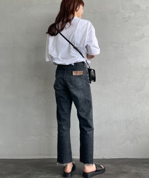 Calvin Klein（カルバン・クライン）の「[Calvin Klein/カルバンクライン] アーカイブ ワンポイントロゴ刺繍Tシャツ（Tシャツ/カットソー・レディース・クリーム/ブラック/ホワイト・S/M/L）」の14枚目の写真