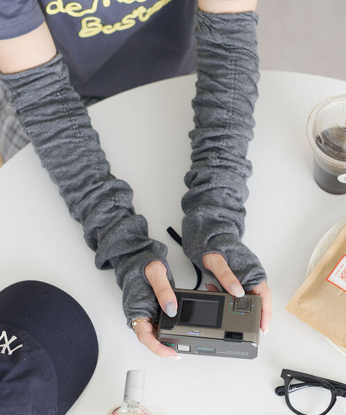 DISCOAT（ディスコート）の「UVシャーリングアームカバー（アームカバー・レディース・ライトグレー/グレー/ブラック・FREE）」の3枚目の写真