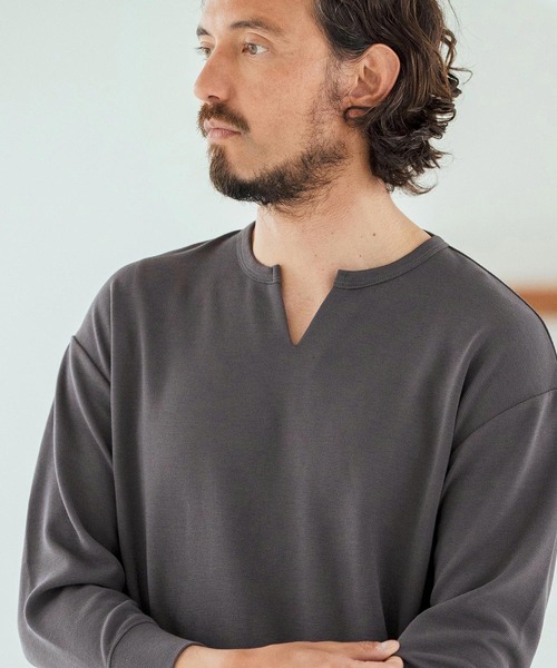 Magine(マージン)の「mlt5149-Fraise Stitch Fabric Keyneck T-shirt 7分袖Tシャツ(Tシャツ/カットソー・メンズ・ブラック/ホワイト/チャコール・44/46/48)」の21枚目の写真
