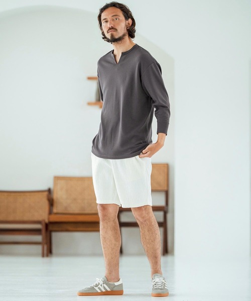 Magine(マージン)の「mlt5149-Fraise Stitch Fabric Keyneck T-shirt 7分袖Tシャツ(Tシャツ/カットソー・メンズ・ブラック/ホワイト/チャコール・44/46/48)」の19枚目の写真