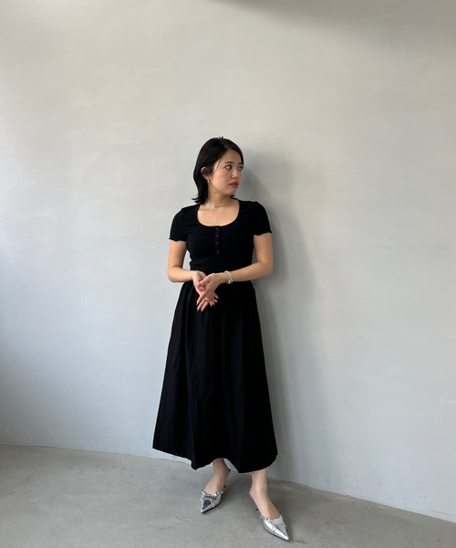 EIGHTMONTH 黒半袖ロングワンピース S Fano Studios EIGHTMONTH 黒半袖ロングワンピース M Fano Studios - メルカリ