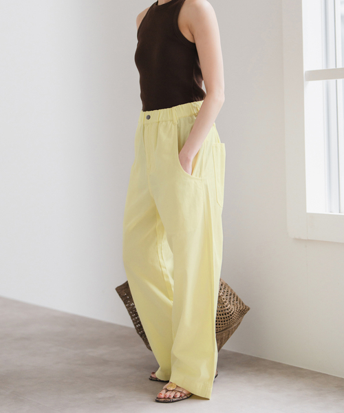 Spick & Span（スピックアンドスパン）の「ギャザーチノ（チノパンツ・レディース・チャコールグレー/イエロー/ピンク・36/38/40）」の14枚目の写真