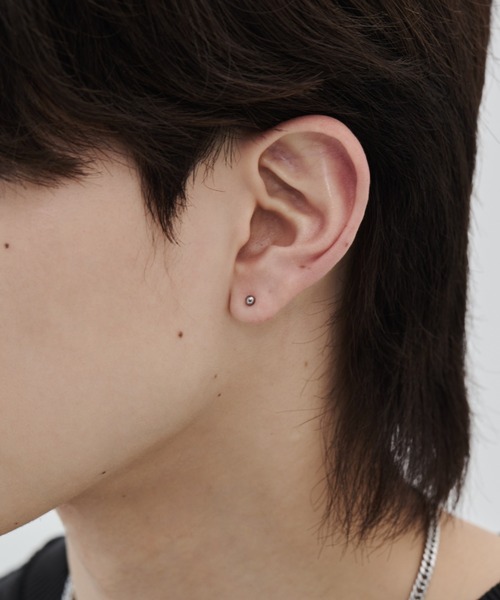 WYZ surgical stainless(ダブリューワイジィーサージカルステンレス)の「【 金属アレルギー対応 】3セット シンプルボールピアス サージカルステンレス (両耳用 3セット)(ピアス(両耳用)・メンズ・ブラック/シルバー/ゴールド・FREE)」の5枚目の写真