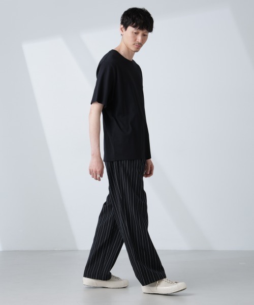 NANO universe（ナノユニバース）の「WEB限定/Anti Soaked(R) 汗染み防止 クルーネックレギュラーシルエットTシャツ（Tシャツ/カットソー・メンズ・ブラック/トップグレー/ホワイト・XS/XXL）」の11枚目の写真