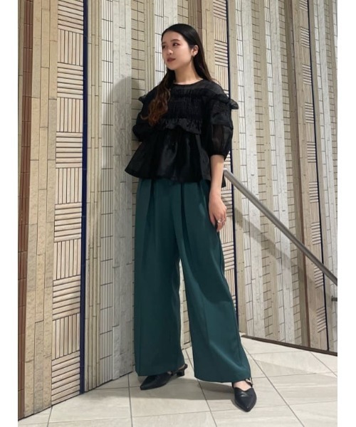 AND COUTURE（アンドクチュール）の「シアーシャーリングフリルブラウス（シャツ/ブラウス・レディース・オフホワイト/ブラック/ブルー・FREE）」の19枚目の写真