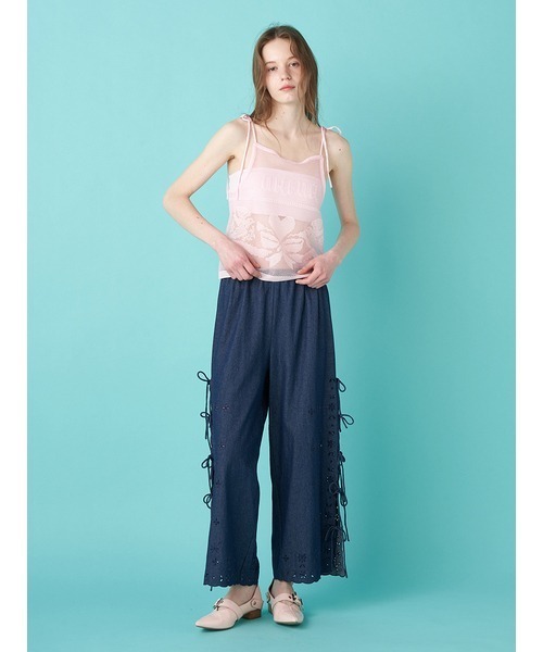 FURFUR(ファーファー)の「カットワーク刺繍リボンパンツ(その他パンツ・レディース・ブラック/ホワイト/ブルー・FREE)」の8枚目の写真