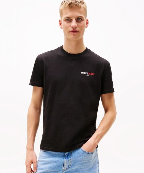 tommy jeans(トミー ジーンズ)の「レギュラーグラフィックTシャツ(Tシャツ/カットソー・メンズ・ブラック/ホワイト・X-LARGE/LARGE/MEDIUM/SMALL)」の2枚目の写真