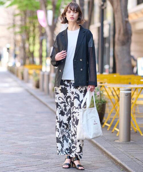 DRESSTERIOR（ドレステリア）の「【清涼感/洗える】エアリーシアーダブルジャケット（テーラードジャケット・レディース・ブラック/ライトブルー・38/34/36）」の20枚目の写真