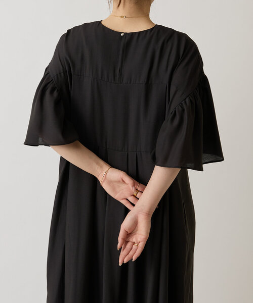 LIVETART（リヴェタート）の「ソデフリルワンピース（ワンピース・レディース・グリーン/ブラック・FREE）」の12枚目の写真