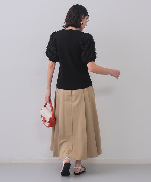 OPAQUE.CLIP(オペークドットクリップ)の「フリルスリーブデザインニット【洗濯機洗い可】(Tシャツ/カットソー・レディース・ホワイト/ブラック/ライトベージュ・00)」の10枚目の写真