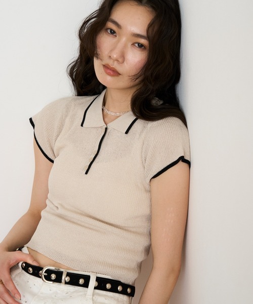 Lutim by u(ルチバイユー)の「Sherbet Touch Polo Collar Random Rib Tops / シャーベットタッチポロ襟ランダムリブトップス(Tシャツ/カットソー・レディース・チャコールグレー/アイボリー/ブラウン/レッド/ブラック/モカ/ミント/ナチュラル/ブラック×ホワイト・FREE)」の7枚目の写真