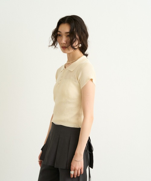 Lutim by u(ルチバイユー)の「Sherbet Touch Polo Collar Random Rib Tops / シャーベットタッチポロ襟ランダムリブトップス(Tシャツ/カットソー・レディース・チャコールグレー/アイボリー/ブラウン/レッド/ブラック/モカ/ミント/ナチュラル/ブラック×ホワイト・FREE)」の20枚目の写真