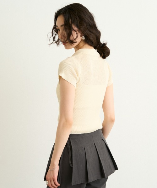 Lutim by u(ルチバイユー)の「Sherbet Touch Polo Collar Random Rib Tops / シャーベットタッチポロ襟ランダムリブトップス(Tシャツ/カットソー・レディース・チャコールグレー/アイボリー/ブラウン/レッド/ブラック/モカ/ミント/ナチュラル/ブラック×ホワイト・FREE)」の22枚目の写真