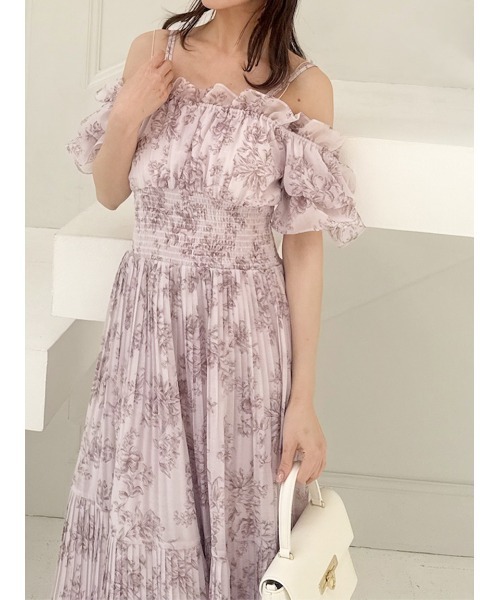 Sustainableオフショルギャザーワンピース（ワンピース）｜SNIDEL