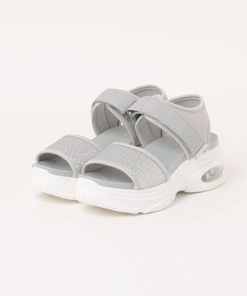 BETTY CLUB（ベティクラブ）の「【JEWEL CASKET】2ベルトエア入り厚底ラメ スポーツサンダル（サンダル・レディース・ゴールド/シルバー/ブラック・S/M/L/LL）」の9枚目の写真