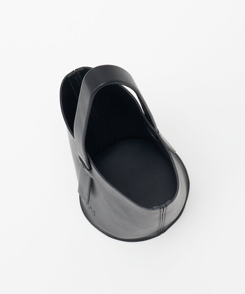 BEARDSLEY（ビアズリー）の「《ARRHE STUDIO》シリンダートートバッグ（トートバッグ・レディース・ブラック・FREE）」の11枚目の写真