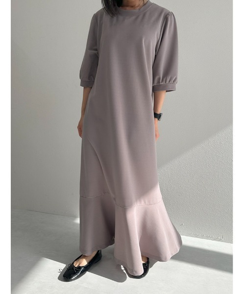 fifth（フィフス）の「ドライタッチパフスリーブマーメイドワンピース（ワンピース・レディース・ネイビー/ブラック/グレイッシュベージュ/グレー・M/XS）」の18枚目の写真