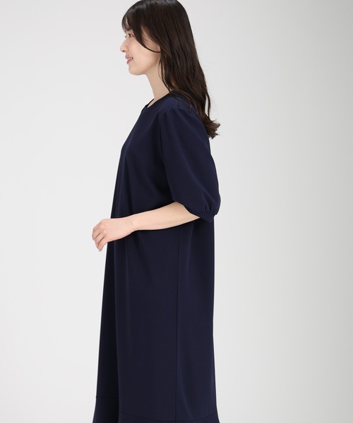 fifth（フィフス）の「ドライタッチパフスリーブマーメイドワンピース（ワンピース・レディース・ネイビー/ブラック/グレイッシュベージュ/グレー・M/XS）」の6枚目の写真