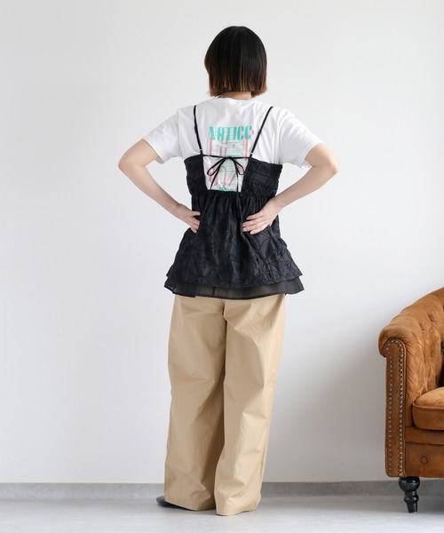 cepo(セポ)の「〈セットアップ対応〉フラワーシアービスチェ(キャミソール・レディース・オフホワイト/ブラック・M)」の7枚目の写真