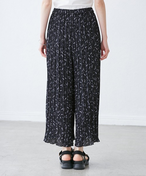 ROPE' PICNIC（ロペピクニック）の「ガーデンフラワープリーツパンツ/リンクコーデ（その他パンツ・レディース・ブルー系その他/ホワイト系その他・36/38）」の22枚目の写真