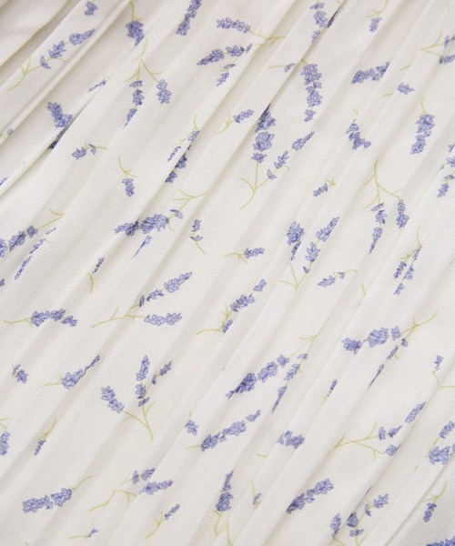 ROPE' PICNIC（ロペピクニック）の「ガーデンフラワープリーツパンツ/リンクコーデ（その他パンツ・レディース・ブルー系その他/ホワイト系その他・36/38）」の17枚目の写真