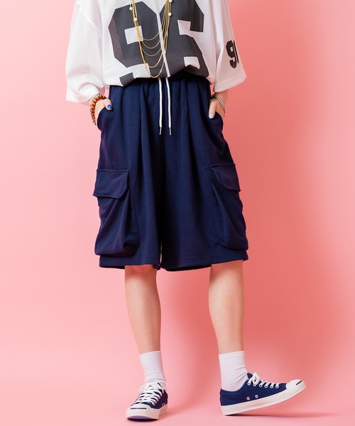 a.p.o.v.(エーピーオービー)の「a.p.o.v. スウェットワイドカーゴハーフパンツ(スウェットパンツ・メンズ・グレー/ブラック/ネイビー・ONESIZE)」の4枚目の写真