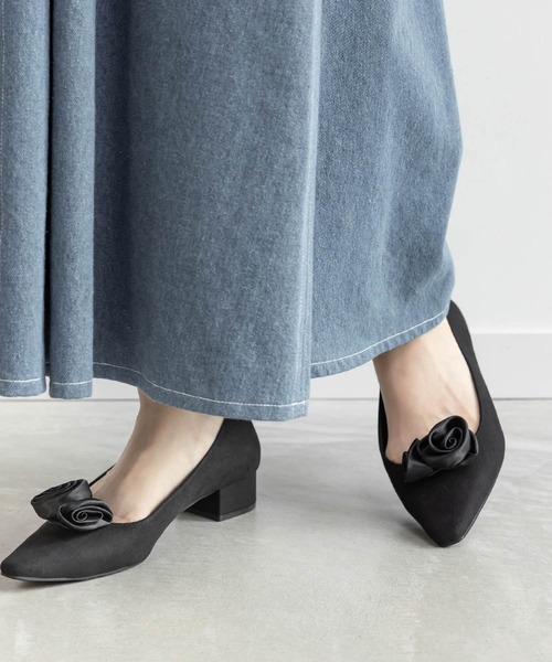 RANDA（ランダ）の「2WAY ローズモチーフフラットパンプス（パンプス・レディース・ブラック/アイボリー/ワイン・22/22.5/23/23.5/24/25/24.5/25.5）」の3枚目の写真