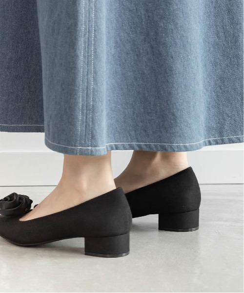 RANDA（ランダ）の「2WAY ローズモチーフフラットパンプス（パンプス・レディース・ブラック/アイボリー/ワイン・22/22.5/23/23.5/24/25/24.5/25.5）」の5枚目の写真