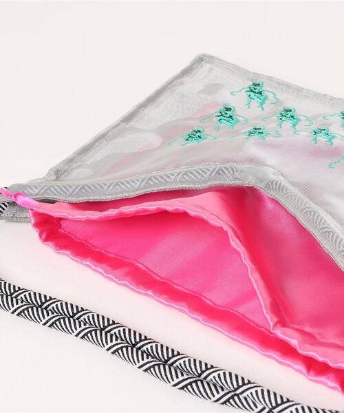 カヤ（カヤ）の「【カヤ】日の丸スーベニアミニバッグ 巾着ポーチ付き（ハンドバッグ・レディース・ブラック×イエロー/パープル系その他/ホワイト×ピンク・FREE）」の8枚目の写真