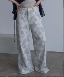 モノクロチャイナ柄ストレートパンツ