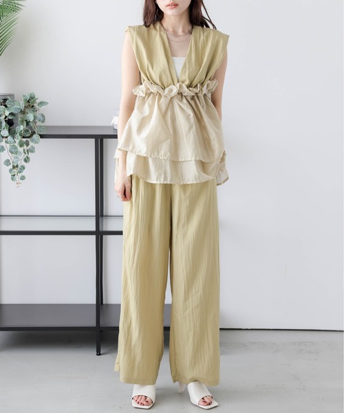AMELY（エミリー）の「ペプラムギャザートップス+パンツ セットアップ（セットアップ・レディース・ブラック/ベージュ/イエロー/ホワイト・フリー）」の15枚目の写真