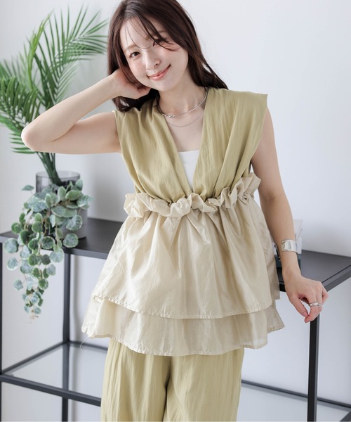 AMELY（エミリー）の「ペプラムギャザートップス+パンツ セットアップ（セットアップ・レディース・ブラック/ベージュ/イエロー/ホワイト・フリー）」の19枚目の写真