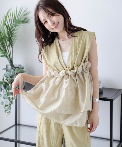 セール】ペプラムギャザートップス+パンツ セットアップ（セットアップ