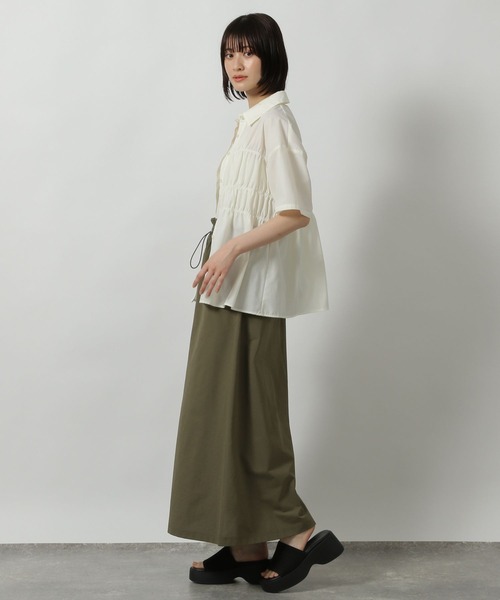 LAKOLE(ラコレ)の「シャーリングシャツ6分袖 / 570637(シャツ/ブラウス・レディース・ライトグリーン/イエロー/オフホワイト/ライトブルー・FREE)」の6枚目の写真