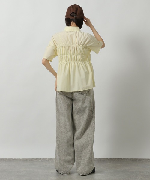 LAKOLE(ラコレ)の「シャーリングシャツ6分袖 / 570637(シャツ/ブラウス・レディース・ライトグリーン/イエロー/オフホワイト/ライトブルー・FREE)」の22枚目の写真