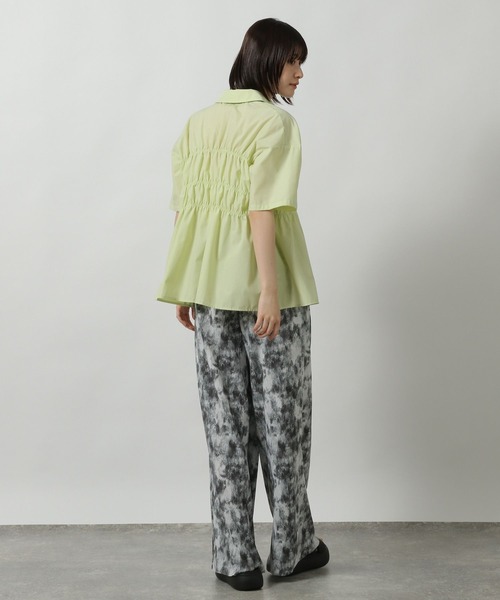 LAKOLE(ラコレ)の「シャーリングシャツ6分袖 / 570637(シャツ/ブラウス・レディース・ライトグリーン/イエロー/オフホワイト/ライトブルー・FREE)」の12枚目の写真