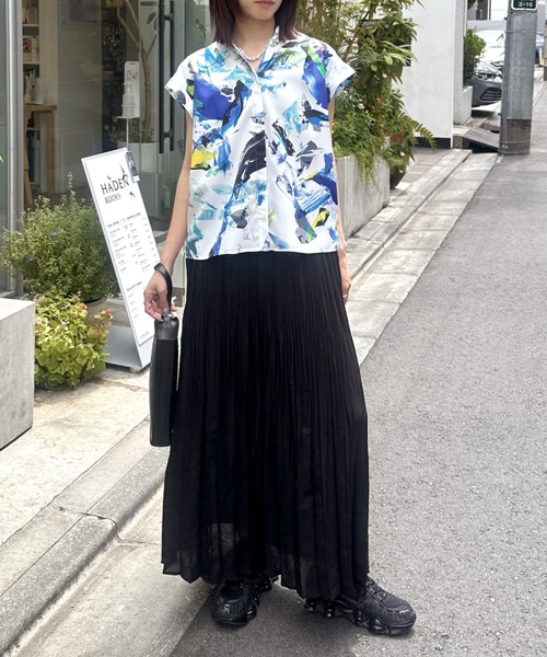 LOVELESS（ラブレス）の「【KANAKO SASAKI】コラボレーション ノースリーブシャツ（シャツ/ブラウス・レディース・ブラック/ロイヤルブルー・36）」の6枚目の写真
