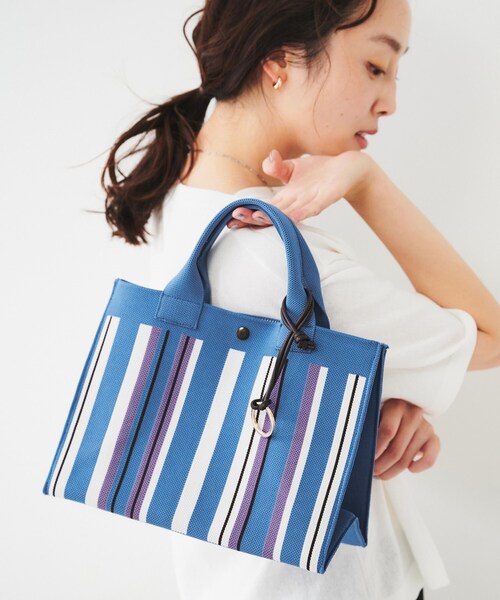 UNTITLED(アンタイトル)の「【手洗い可】マルチストライプニットバッグ(ハンドバッグ・レディース・ブルー系4/ライトグレー系4/グリーン系その他5・99)」の18枚目の写真